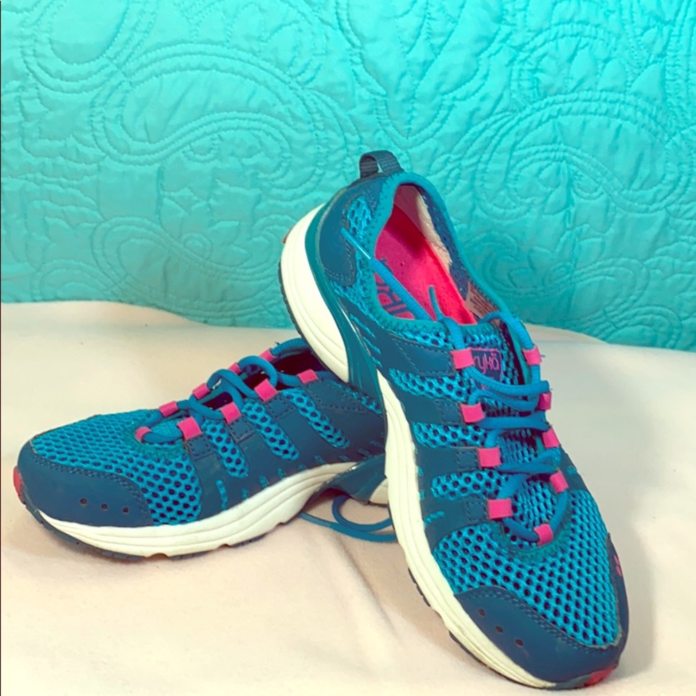 Ryka hydro sport water shoes
